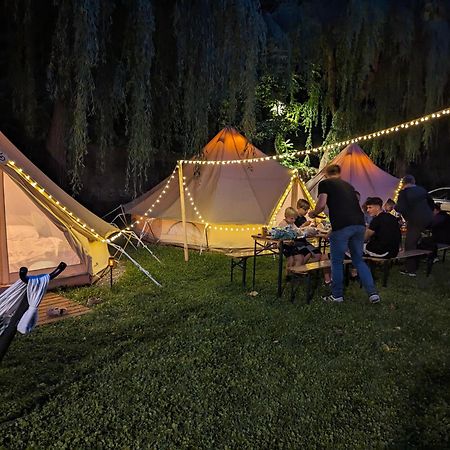 Camping Llavorsí المظهر الخارجي الصورة