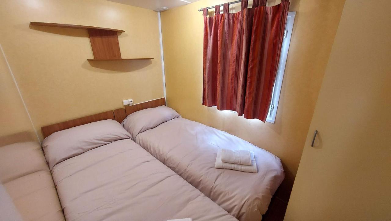 Camping Llavorsí المظهر الخارجي الصورة