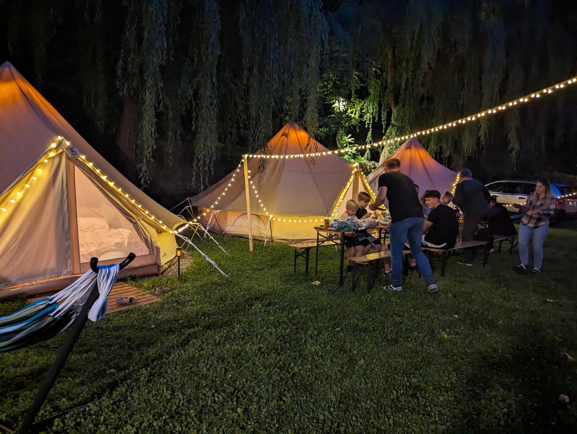 Camping Llavorsí المظهر الخارجي الصورة